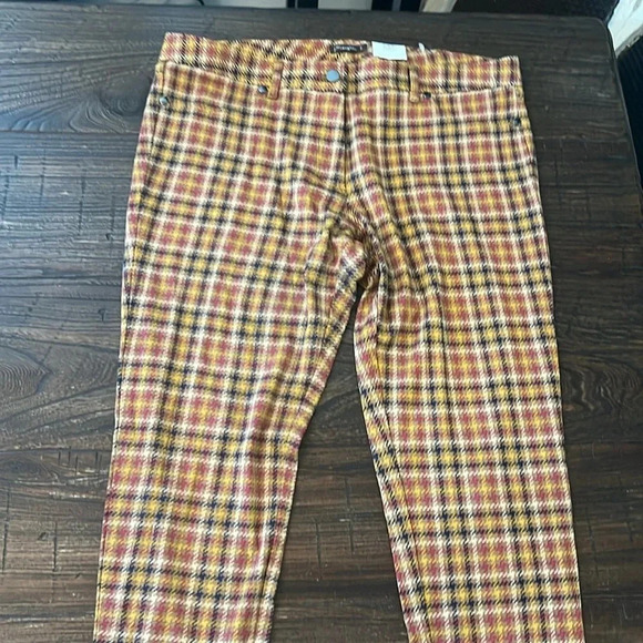 J.McLaughlin Becca Legging Brown Gold Burgundy Plaid Size 8 NWT - Picture 3 of 8